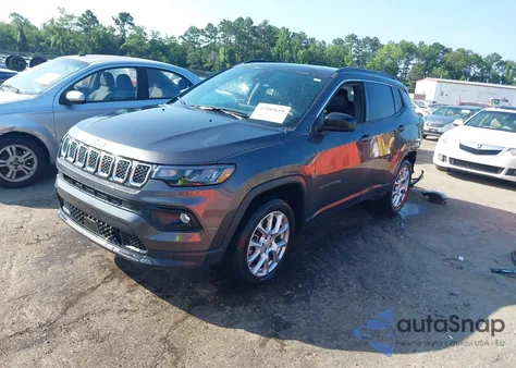 2023 Jeep Compass Latitude Lux Fwd from USA, damaged, VIN 3C4NJDFN4PT521605